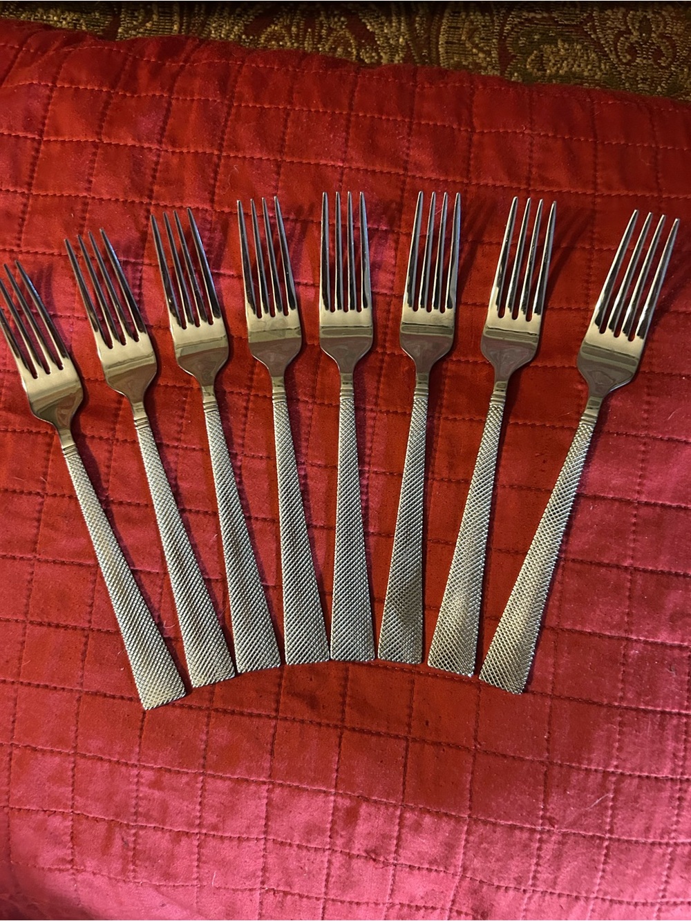 Bowling Stainless Steel diamond cross Textured Handle Dinner Forks - Set of 8
